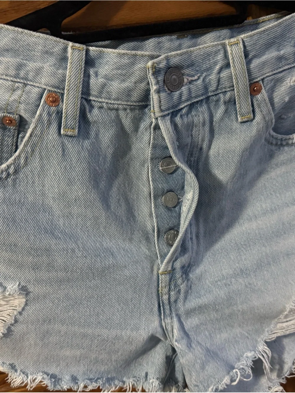 Levi's Light Blue Relaxed Denim Shorts size L